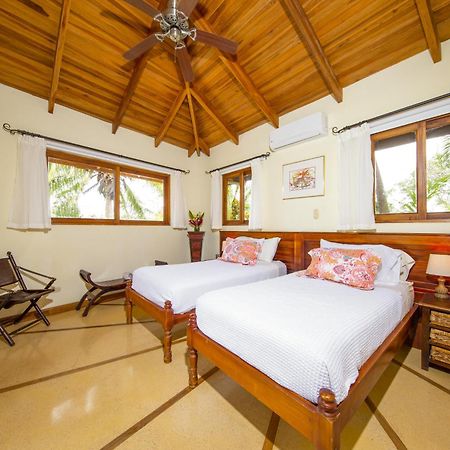 Los Altos De Eros - Adults Only Playa Avellana Exterior photo