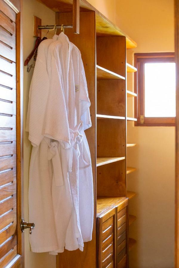 Los Altos De Eros - Adults Only Playa Avellana Exterior photo